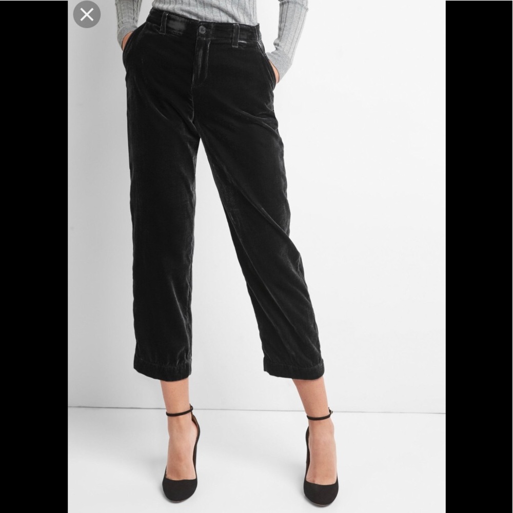 Gap velvet girlfriend crop